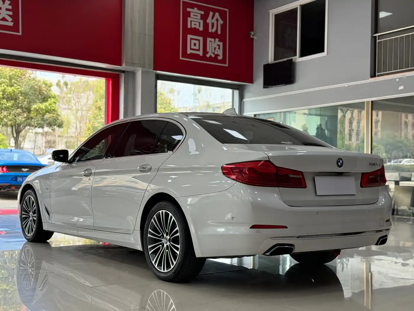 BMW 5 Series 2018 Facelift 530Li Exclusive Luxury Package фото 4