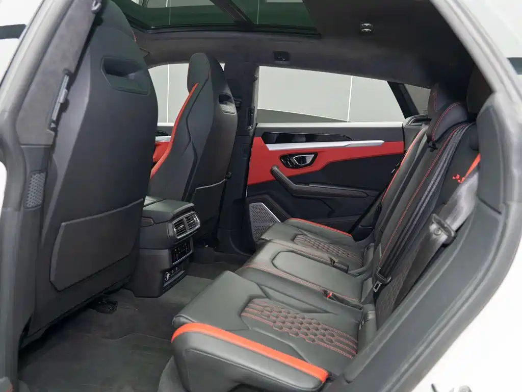Lamborghini Urus 2024 2023 4.0T V8 S