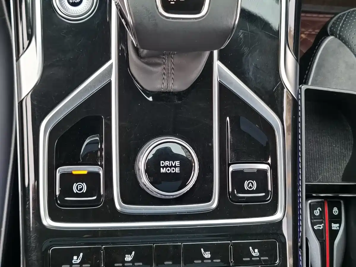 Hongqi HS5 2022 2.0T Smart Connect Flagship AWD Edition фото 22