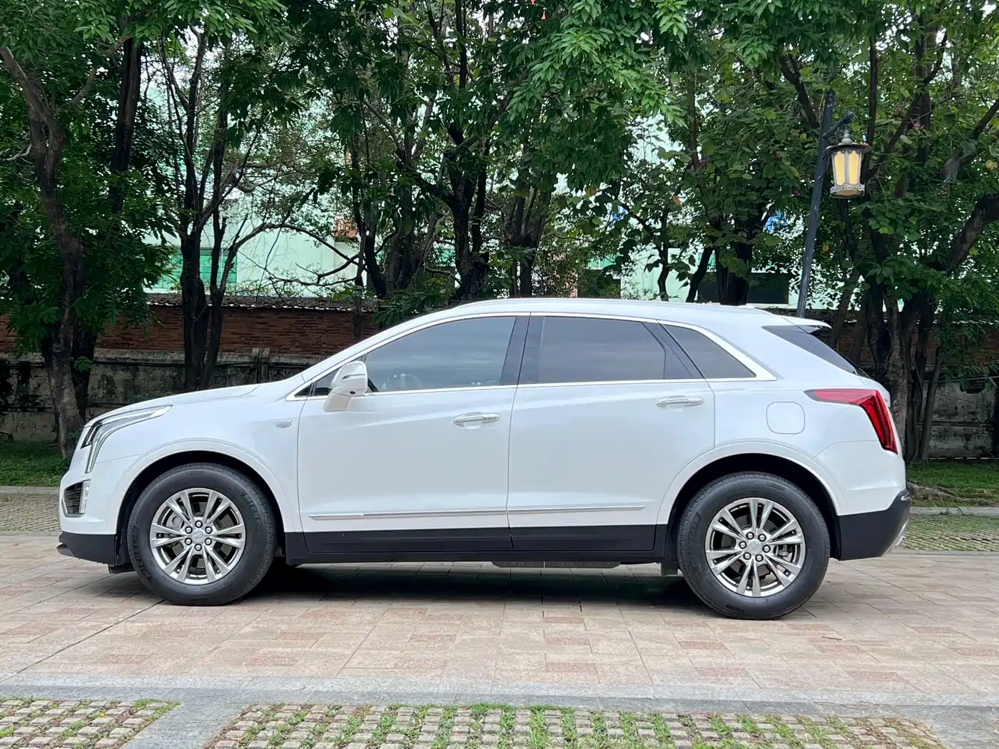 Cadillac XT5 2020 Facelift 28T Luxury Model фото 8