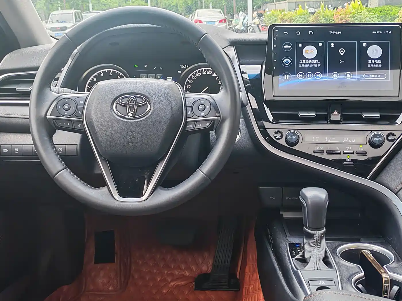 Toyota Camry 2021 2.0G Luxury Edition фото 11