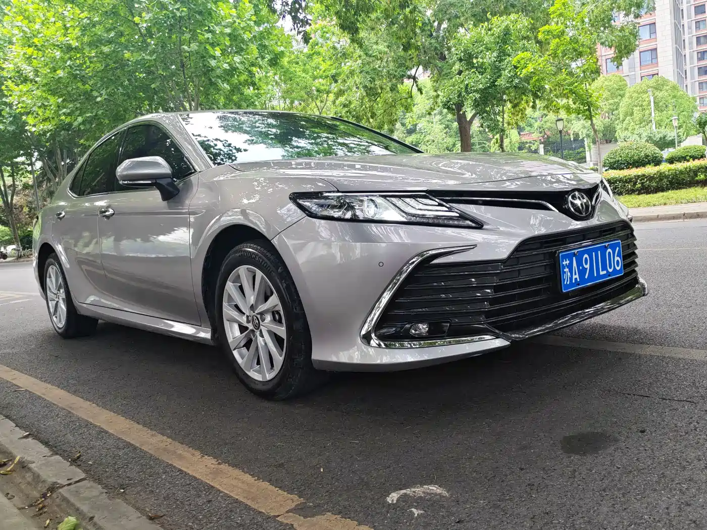 Toyota Camry 2021 2.0G Luxury Edition фото 3