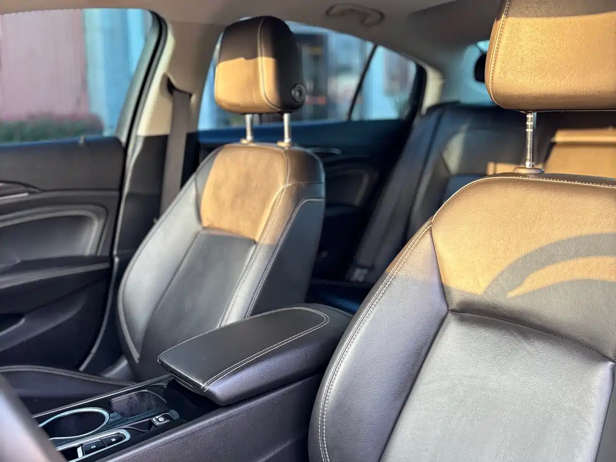 BUICK REGAL