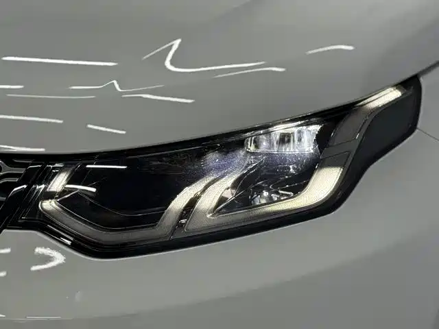 Land Rover Discovery Sport 2021 249PS R-Dynamic S Performance Edition фото 15