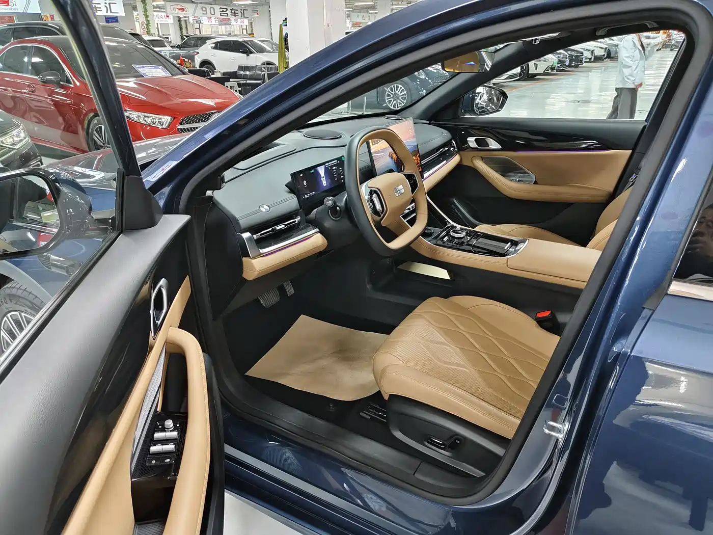 Geely Galaxy Galaxy A7 2025 EM-i фото 9
