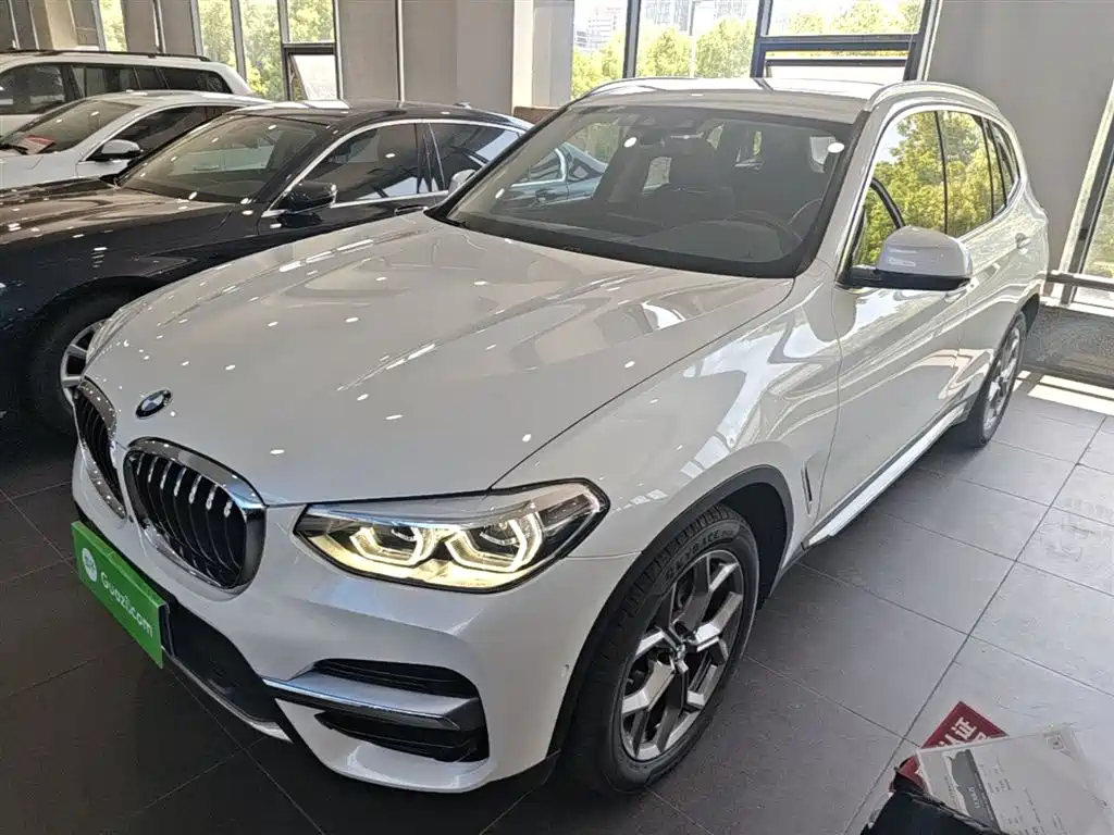 BMW X3 2021 xDrive28i Luxury Package