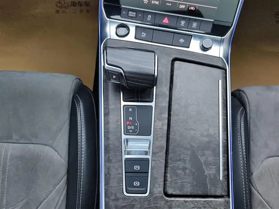 Audi A6L 2020 45 TFSI Premium Dynamic фото 16
