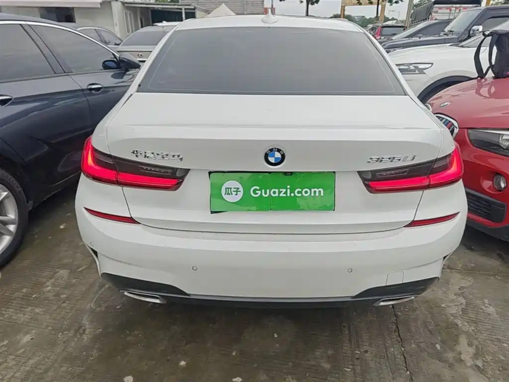 BMW 3 Series 2021 325Li M Sport Package фото 6