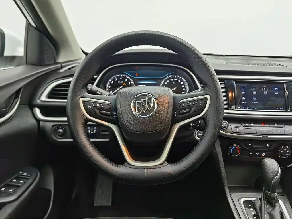 Фото 11 - Buick Excelle