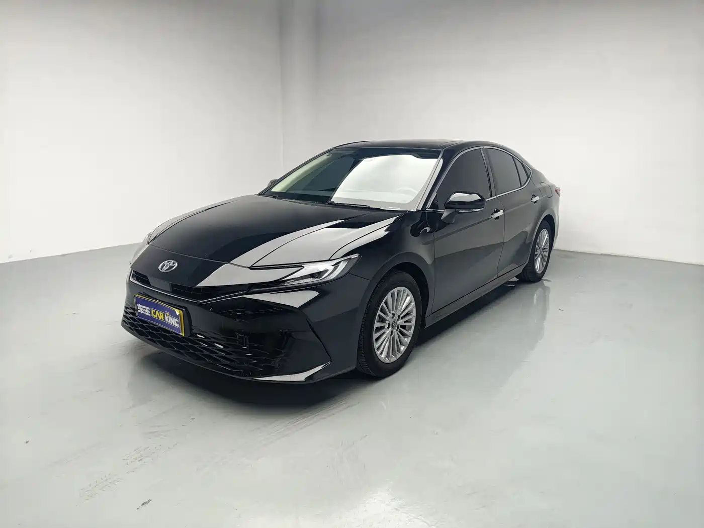 Toyota Camry 2024 2.0GVP Luxury Edition