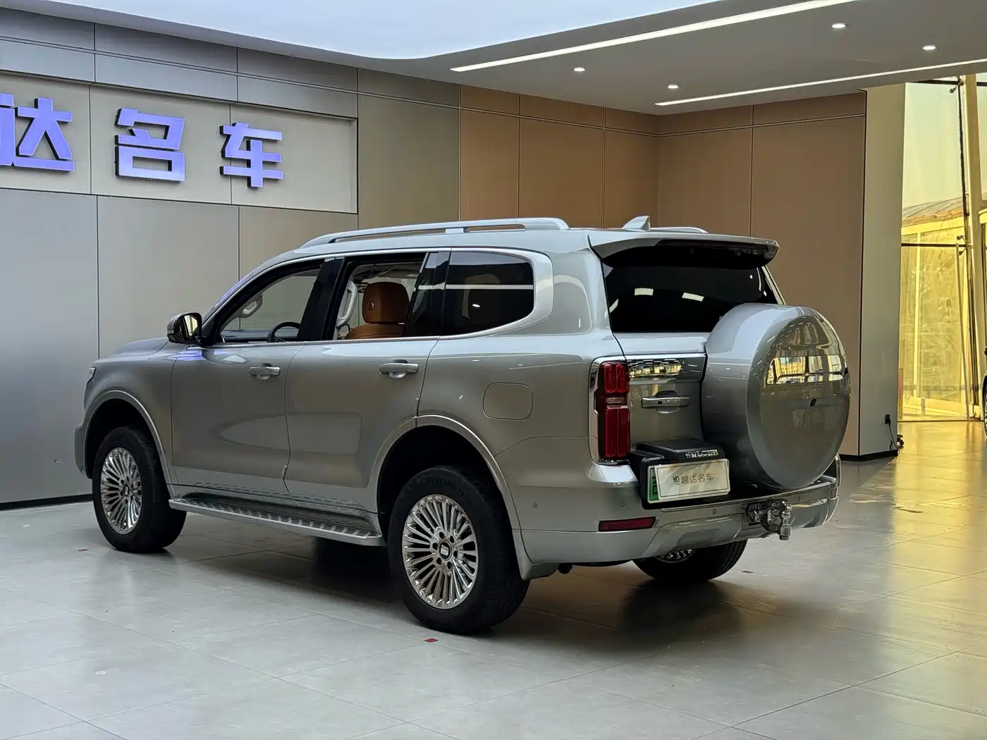 Tank 500 EV 2025 Hi4-Z фото 19