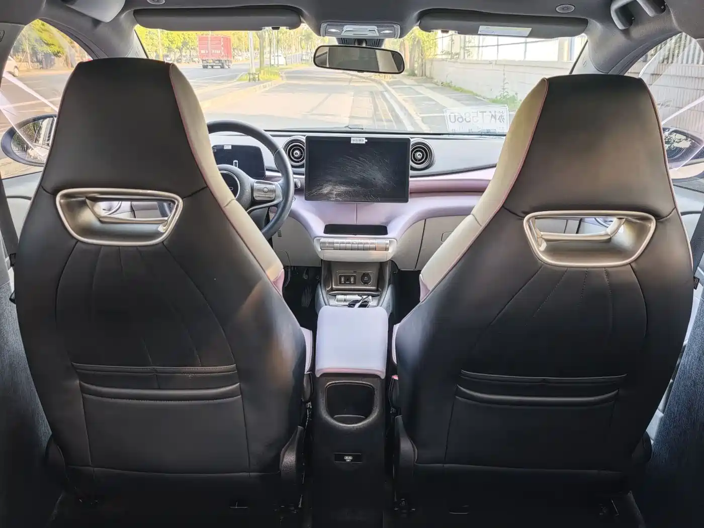 BYD Dolphin 2021 Model 405km Fashion Edition фото 7