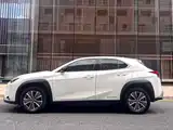 Photo 3 - Lexus UX Electric