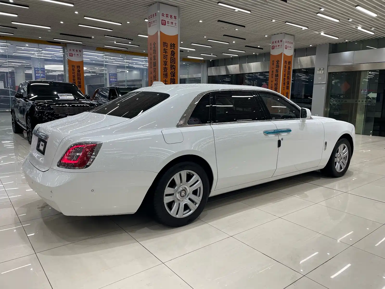 Фото 5 - Rolls-Royce Ghost
