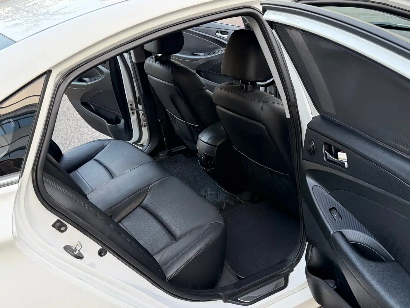 Hyundai Sonata 2014 2013 2.0L Automatic Luxury Edition