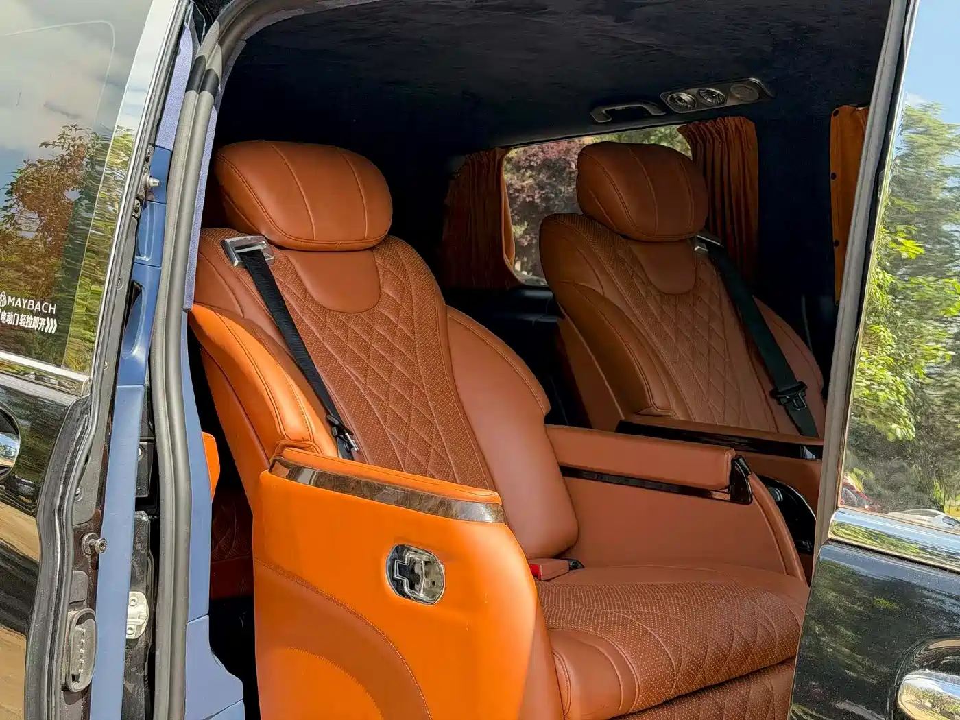 Mercedes-Benz Vito 2018 2.0T Elite 9-seater China V фото 5