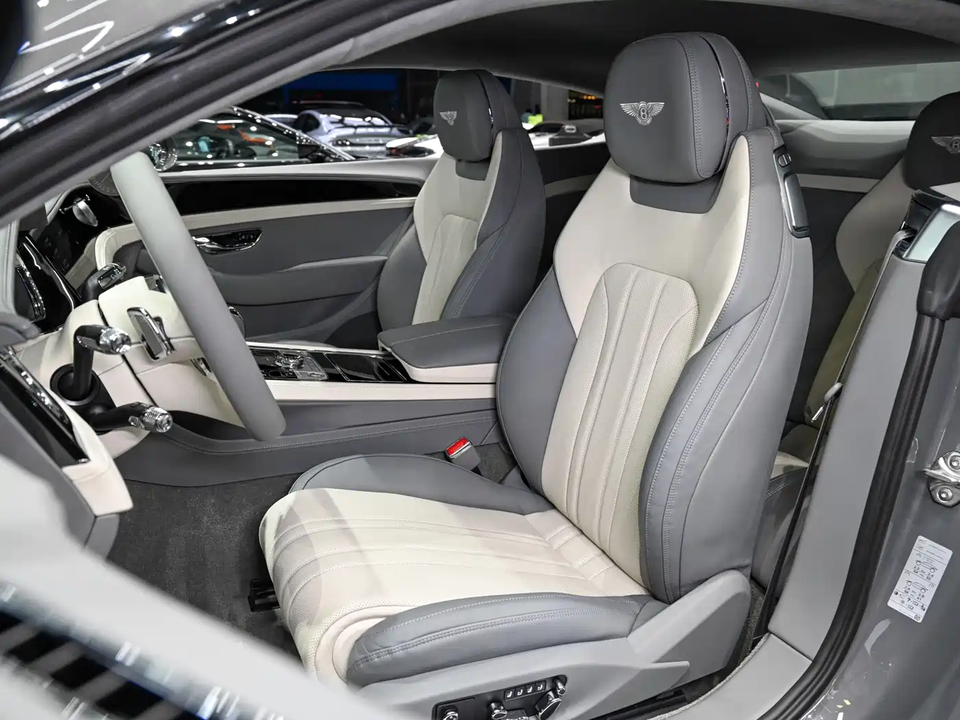 BENTLEY CONTINENTAL PLUG IN HYBRID