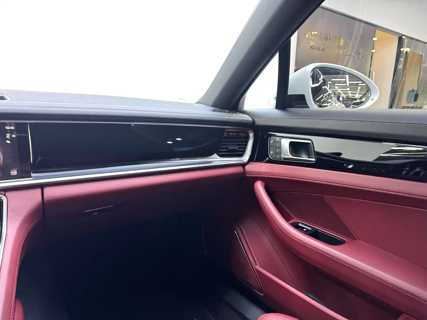 Porsche Panamera 2023 Facelift Panamera Executive Long Wheelbase Platinum Edition 2.9T фото 23