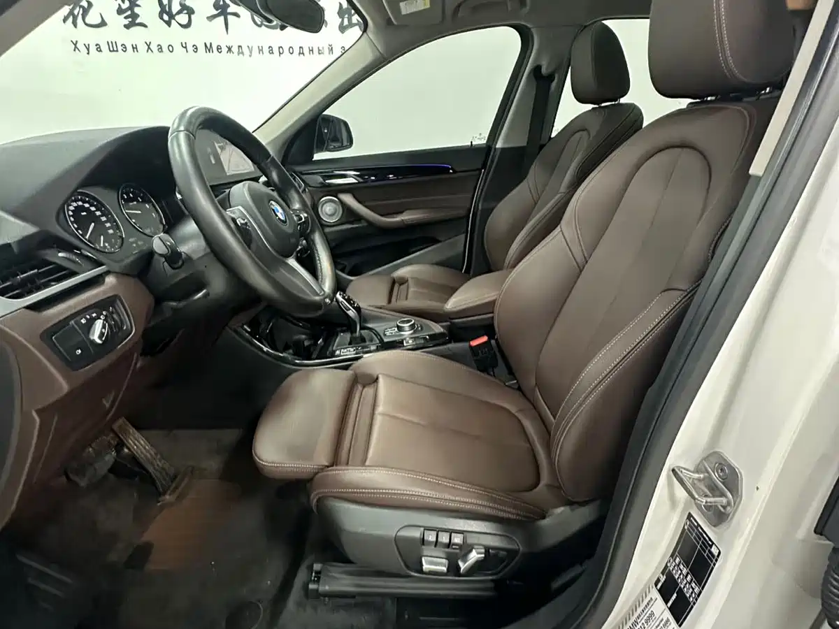 BMW X1 2022 sDrive20Li Premium фото 10