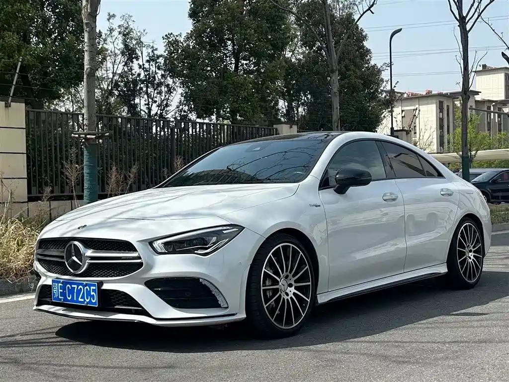 Mercedes-Benz CLA AMG 2020 AMG CLA 35 4MATIC
