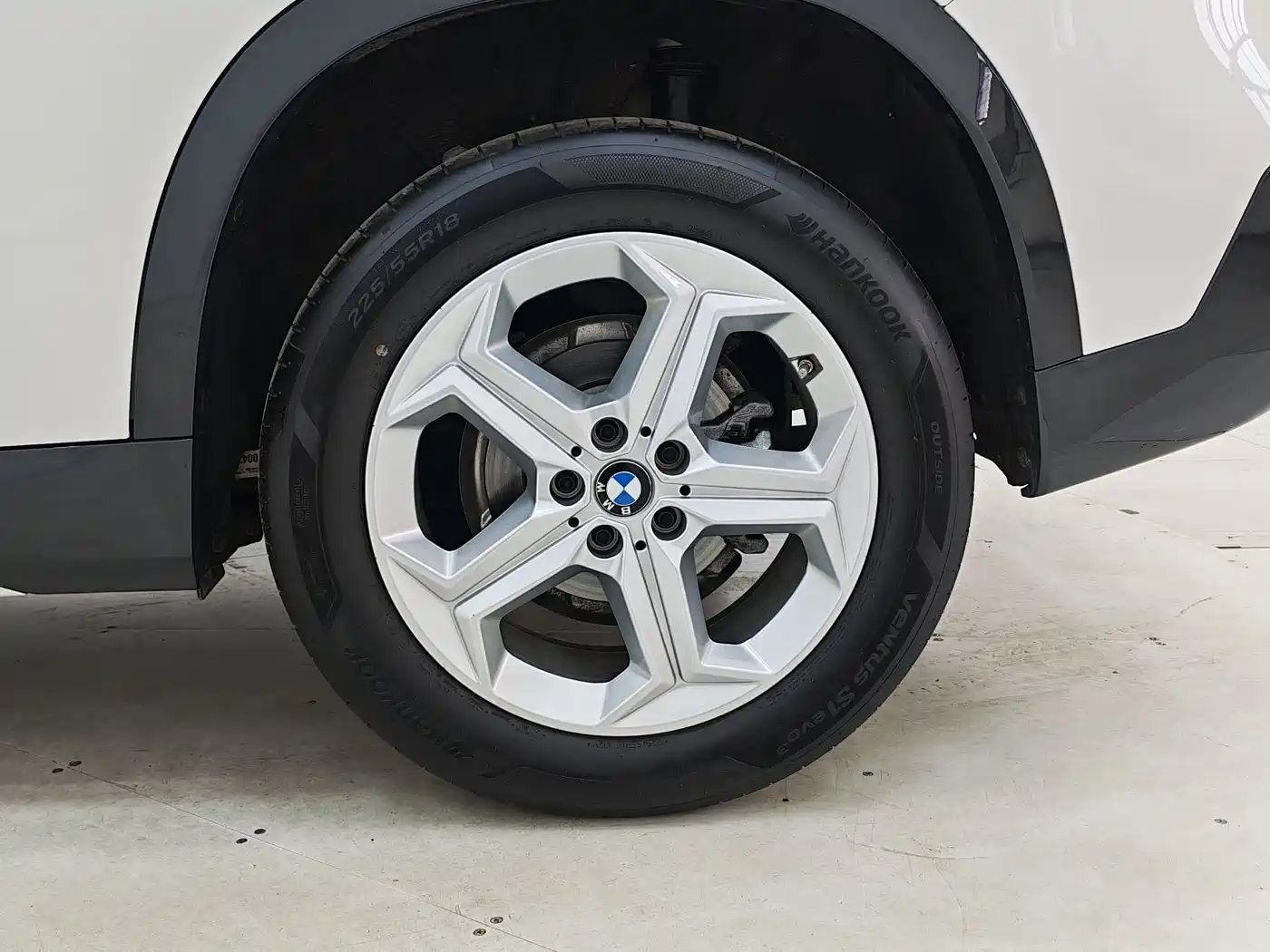 BMW X1 2024 sDrive20Li X Design Package фото 17