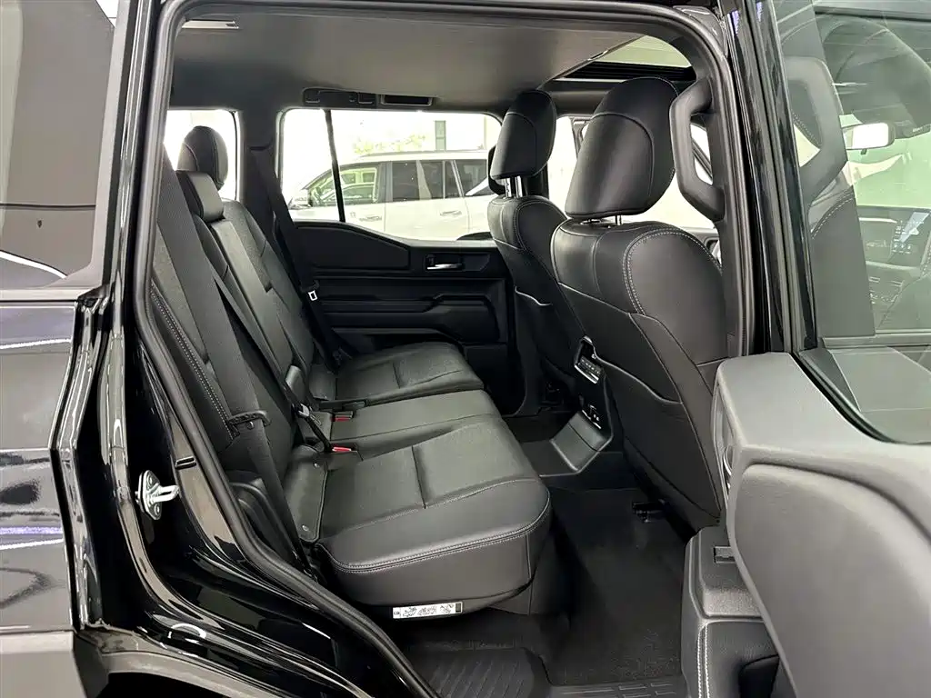 Toyota Prado 2025 2.4T All-round TX Edition 5-seater фото 9