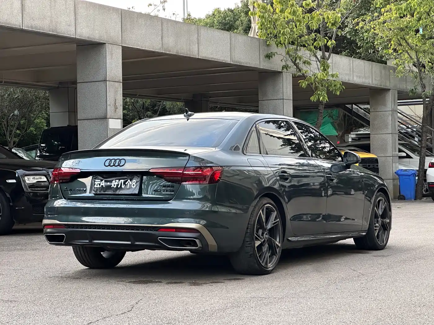 Фото 9 - Audi A4L