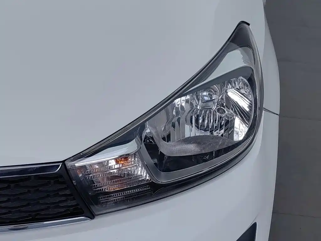 Kia Huan Chi 2022 2020 Facelift 1.4L Auto Comfort Sunroof Edition
