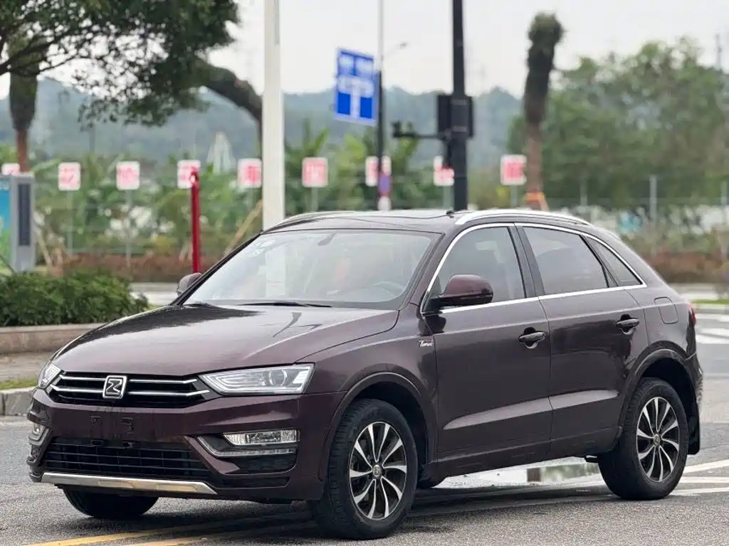 Фото 1 - Zotye SR7