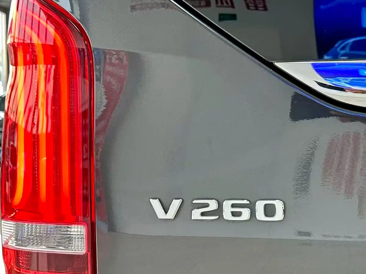 Mercedes-Benz V-Class 2022 V 260 Prestige Edition фото 22