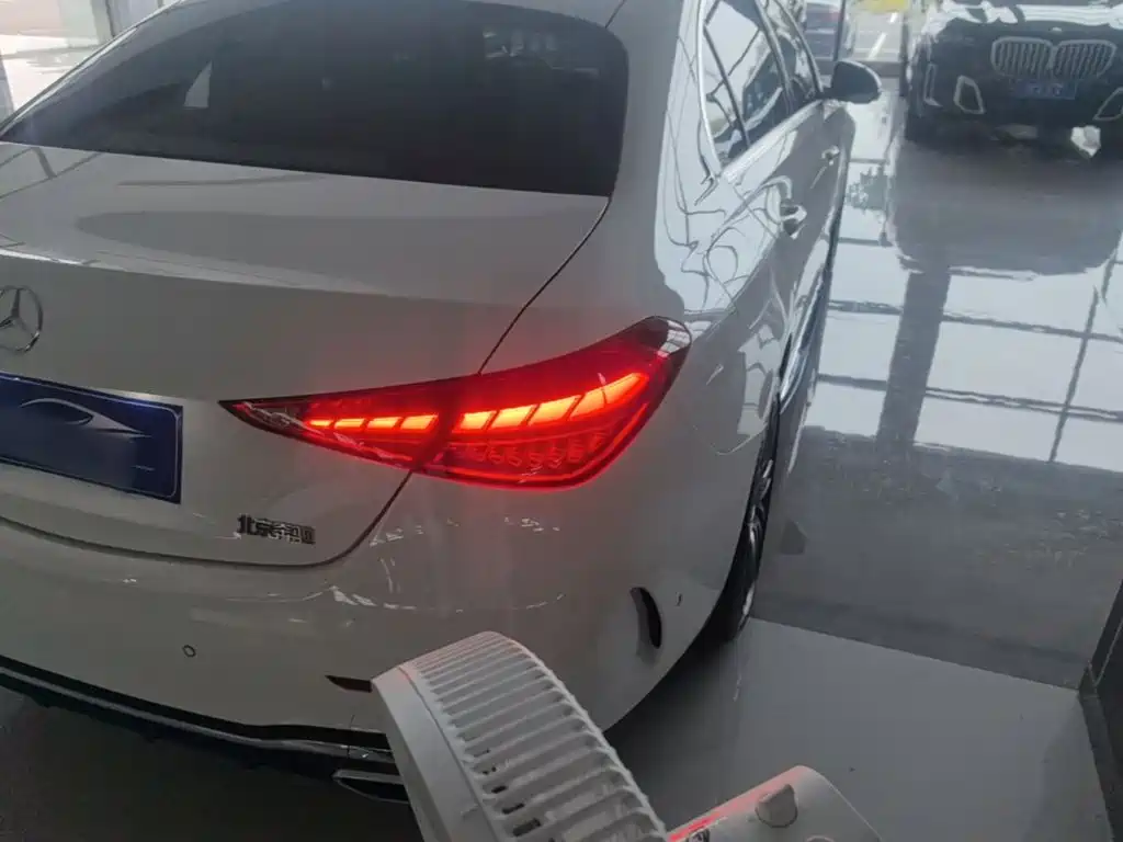 Фото 8 - Mercedes-Benz C-Class