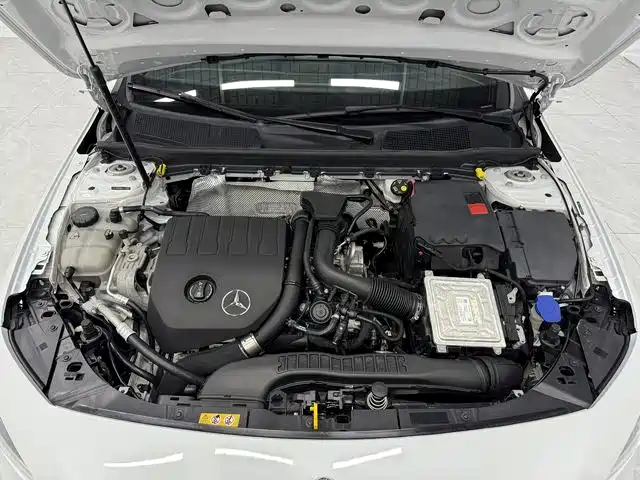 Mercedes-Benz A-Class 2020 Facelift A 200 L Sport Sedan Fashion фото 10
