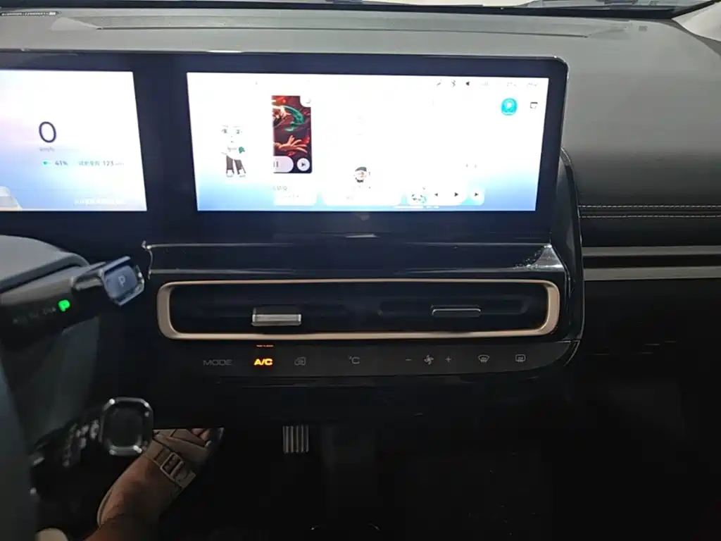 Baojun KiWi EV 2022 2023 DJI Edition LFP