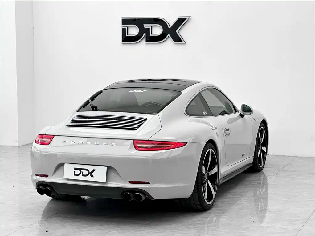 Porsche 911 2015 Carrera 3.4L Style Edition фото 5