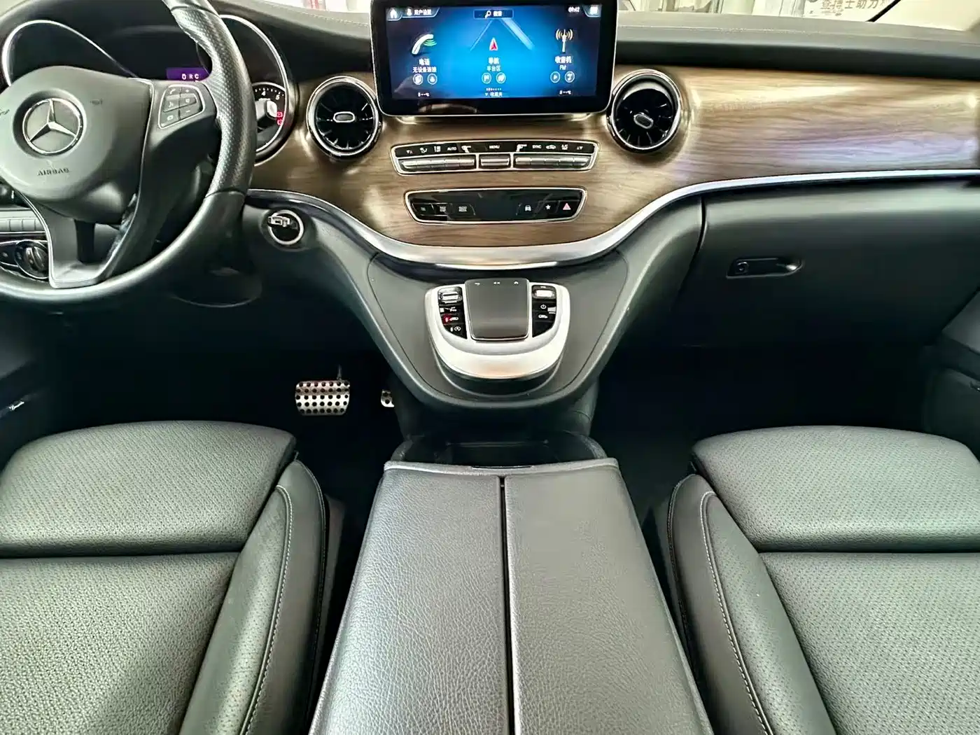 Mercedes-Benz V-Class 2022 V 260 Prestige Edition фото 5