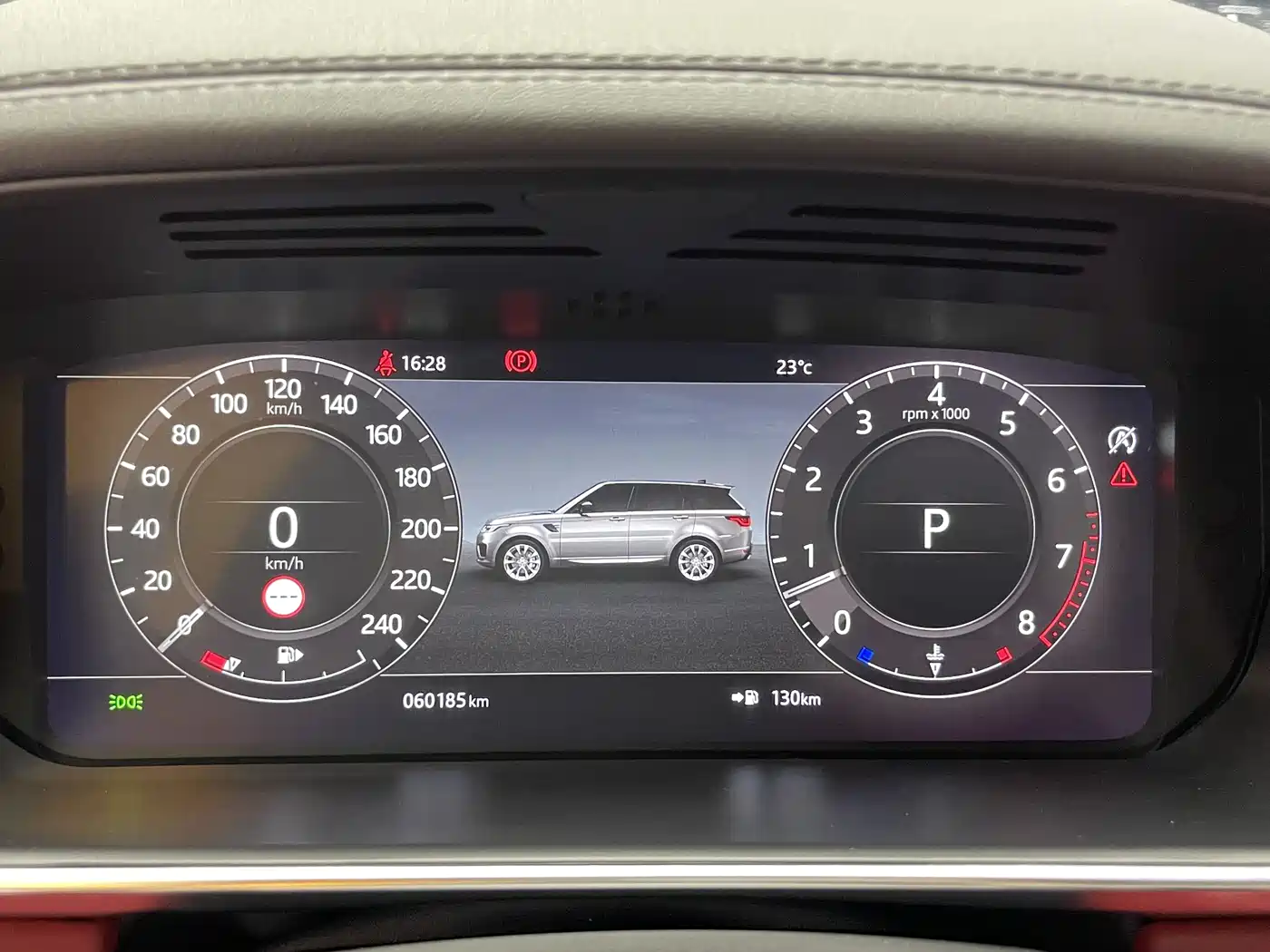 Land Rover Range Rover Sport 2022 3.0 L6 Gloss Black Edition фото 17