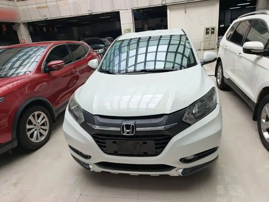 Photo 3 - Honda Vezel