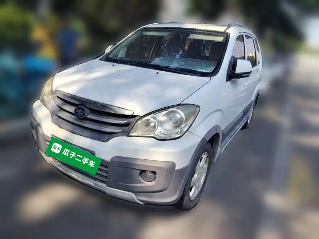 FAW Senya S80 2014 2014 1.5L Manual 7-seater Sport Urban B Edition
