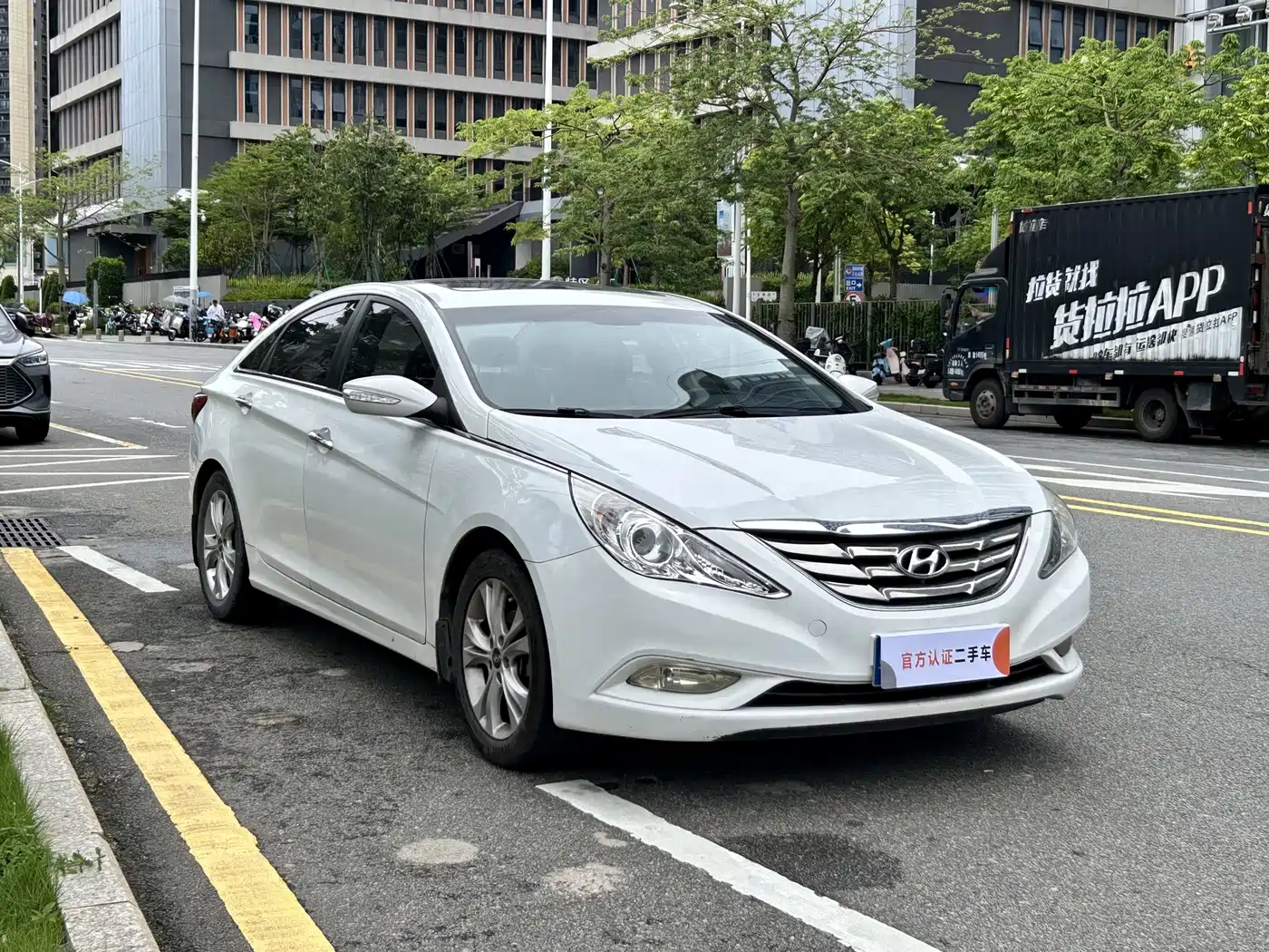 Hyundai Sonata 2013 2013 Model 2.0L Automatic Leading Edition