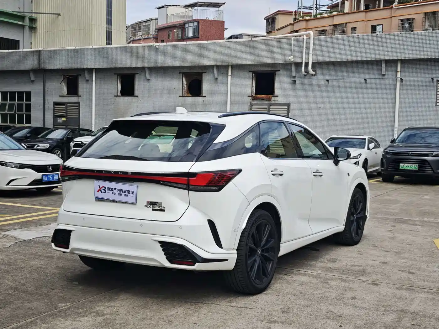 Фото 5 - Lexus RX