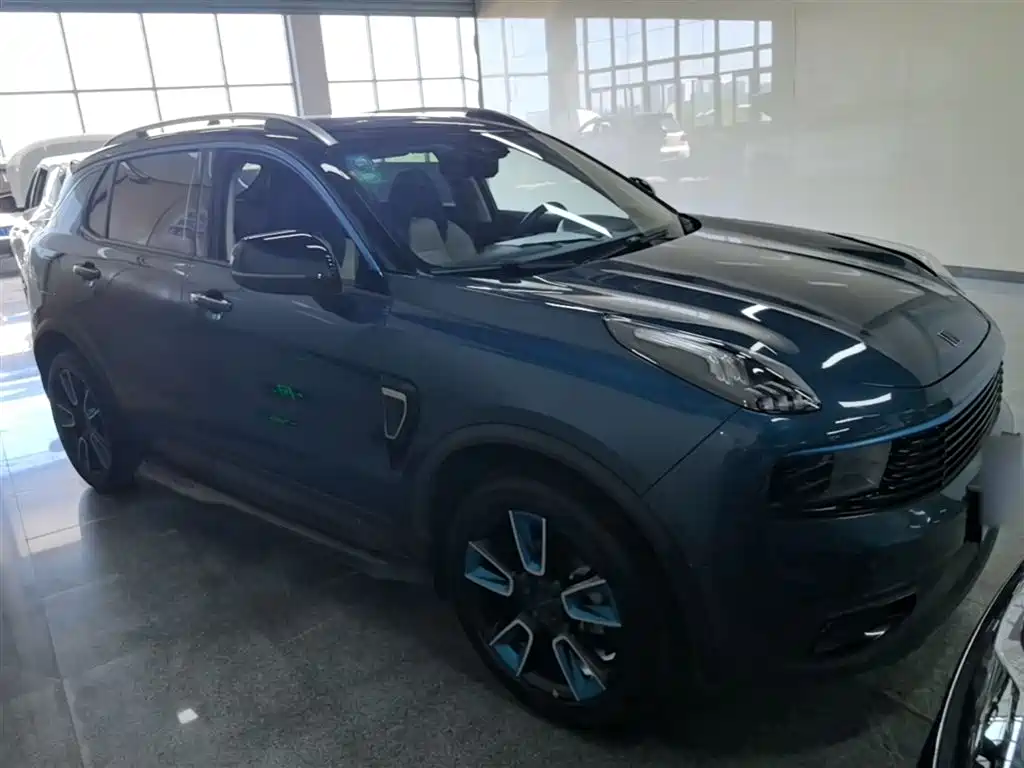 Lynk & Co 01 2017 2.0T 2WD Pro Version фото 4