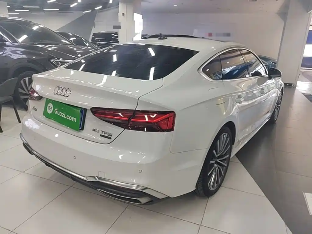 AUDI A5 (IMPORT)