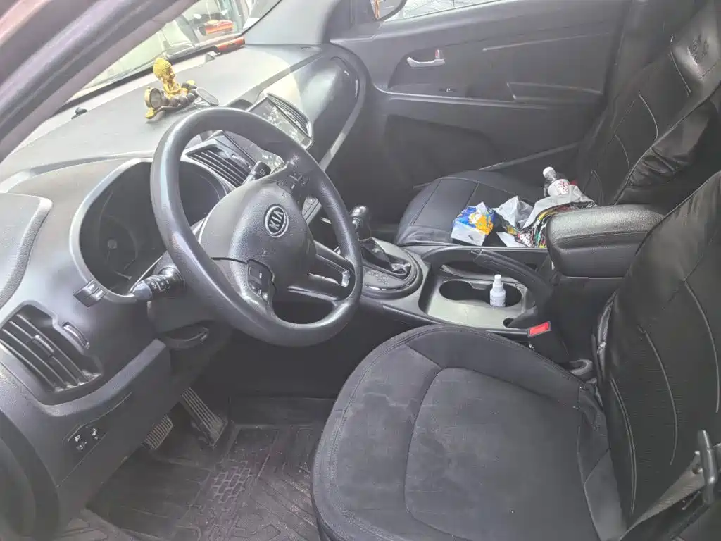 Фото 3 - Kia Sportage