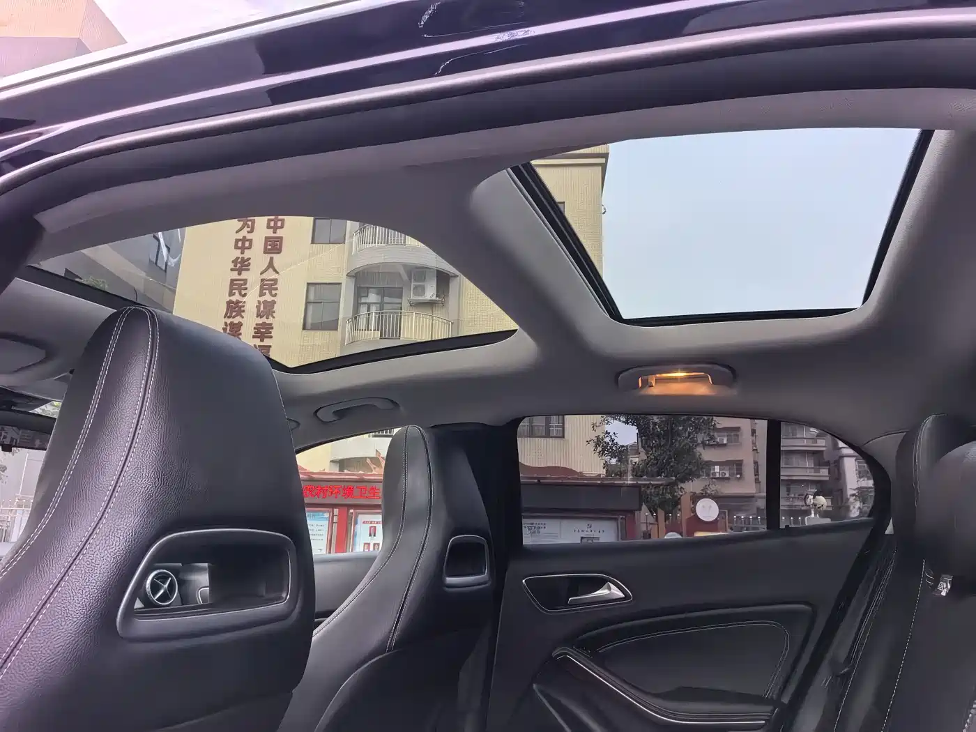 Mercedes-Benz GLA 2016 GLA 220 4MATIC Fashion фото 22