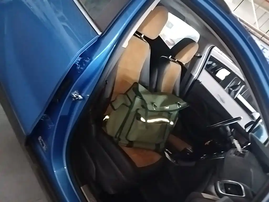Фото 25 - Buick Encore