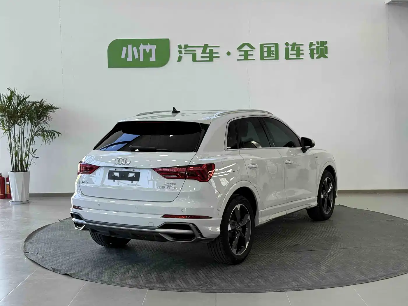 Audi Q3 2022 35 TFSI Fashion Dynamic фото 6