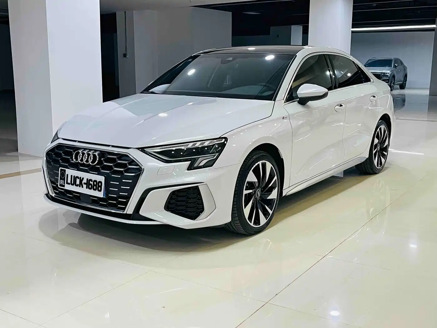 Фото 2 - Audi A3