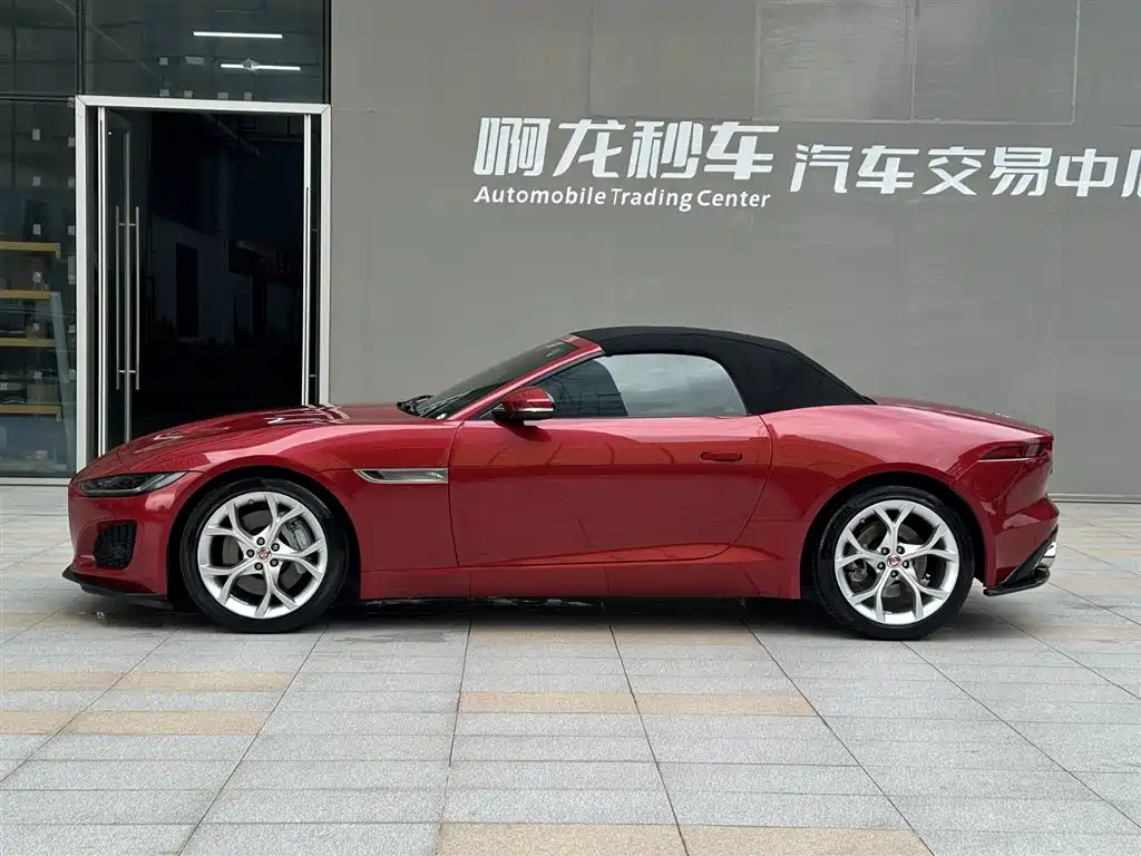 Jaguar F-TYPE 2021 P300 Rear-Wheel Drive Convertible фото 24