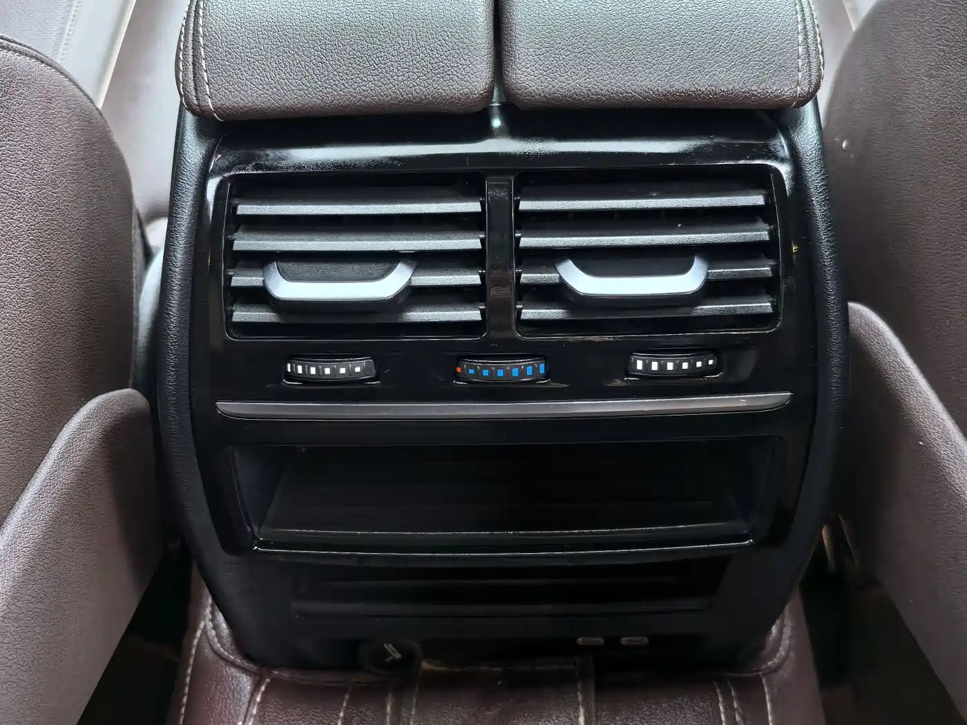 BMW 5 Series 2022 Facelift 530Li Leading M Sport Package фото 14