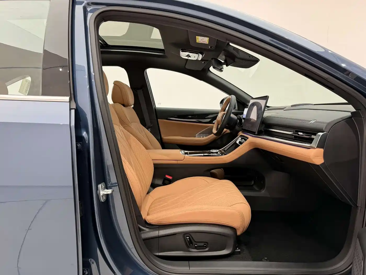 Geely Galaxy Galaxy A7 2025 EM-i фото 16